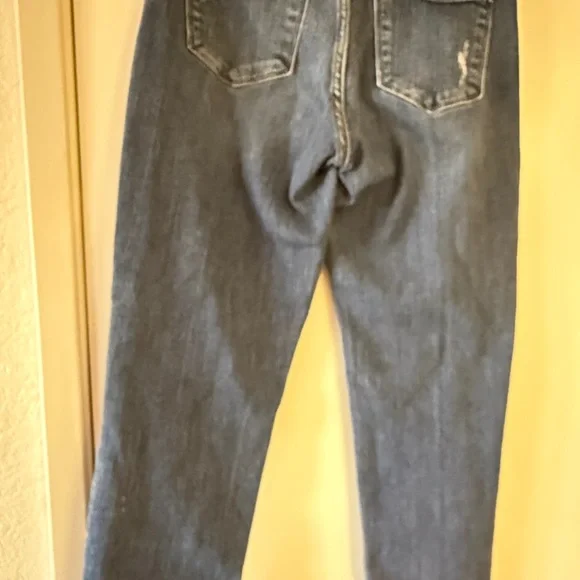 Judy Blue Straight Leg Jeans in Light Gray - Picture 4 of 4